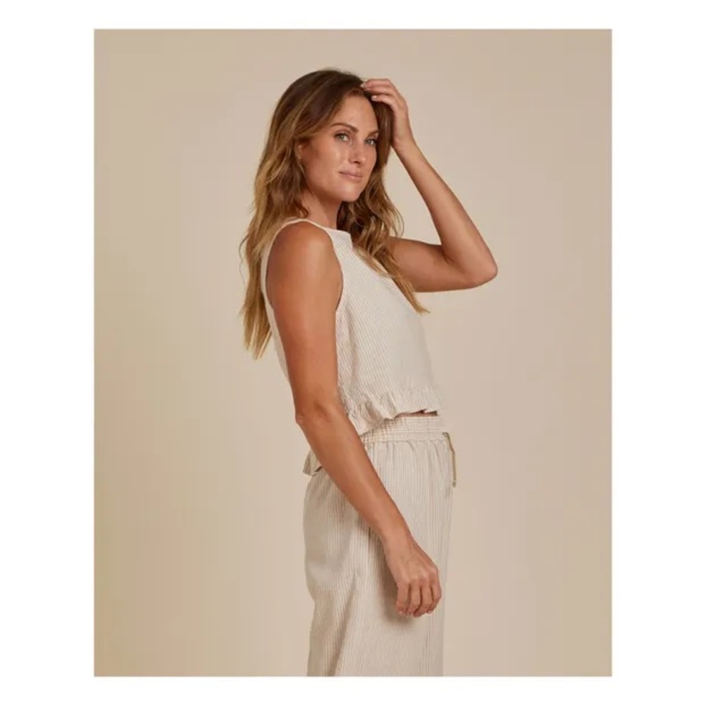RYLEE + CRU Striped Linen Ruffle Top in Sand size Small